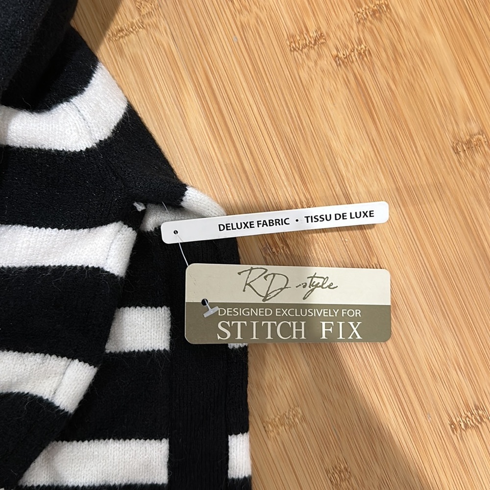 NWT Black and White striped sweater - Picture 3 of 7